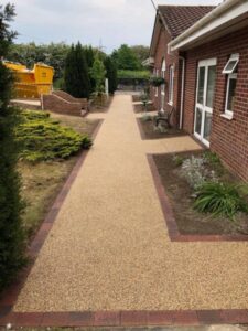 Resin bound driveway installation in Cambridge