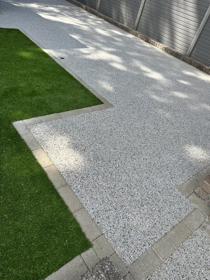 High-quality resin driveway installation Sefton Way , Newmarket CB8 0DB